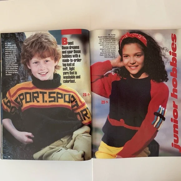 Knitting With Simplicity Magazine 30 Winning Fall Designs Full Patterns Included - Picture 15 of 17